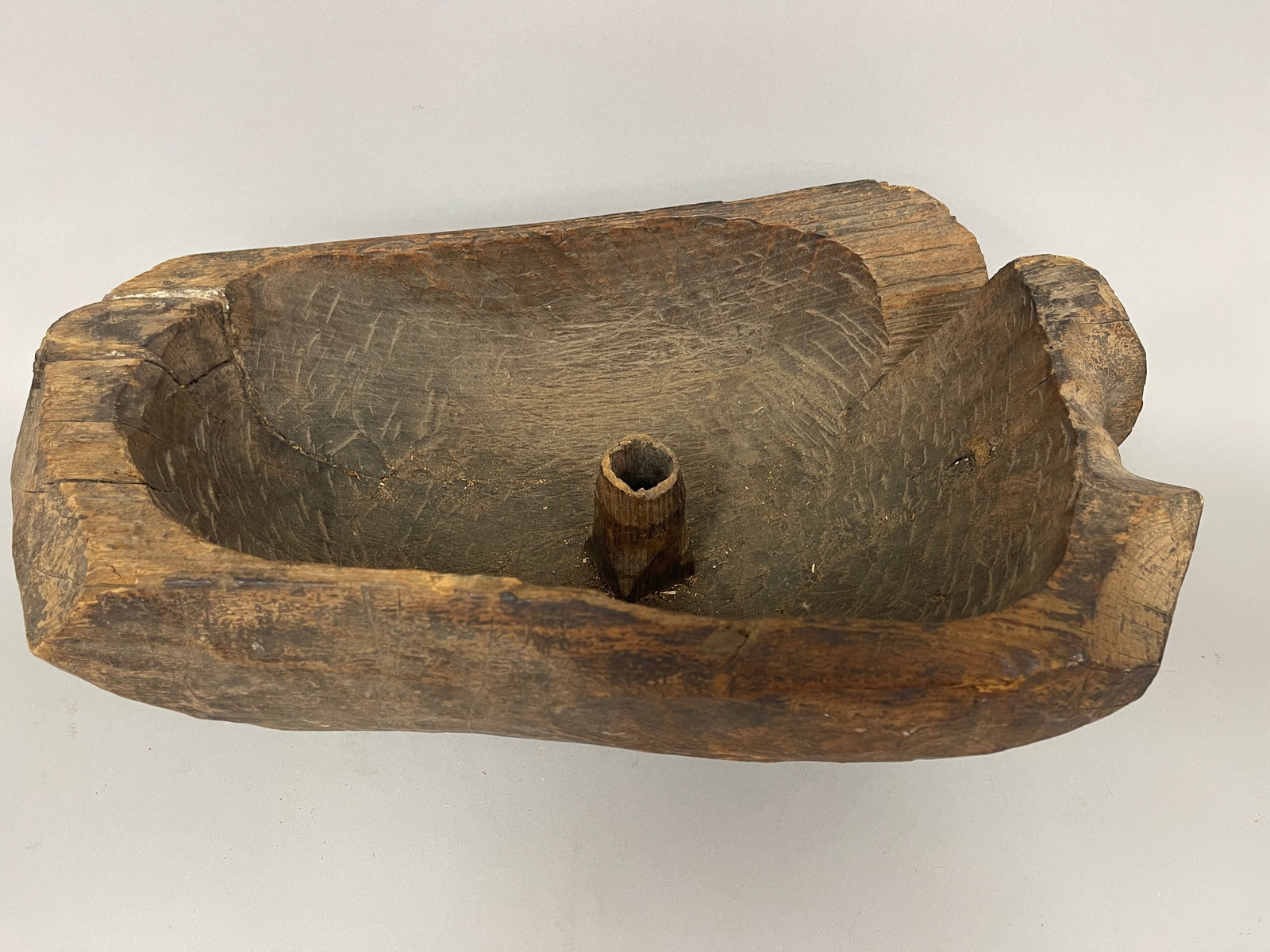 EARLY NATIVE AMERICAN RENDERING BOWL (1 of 7)