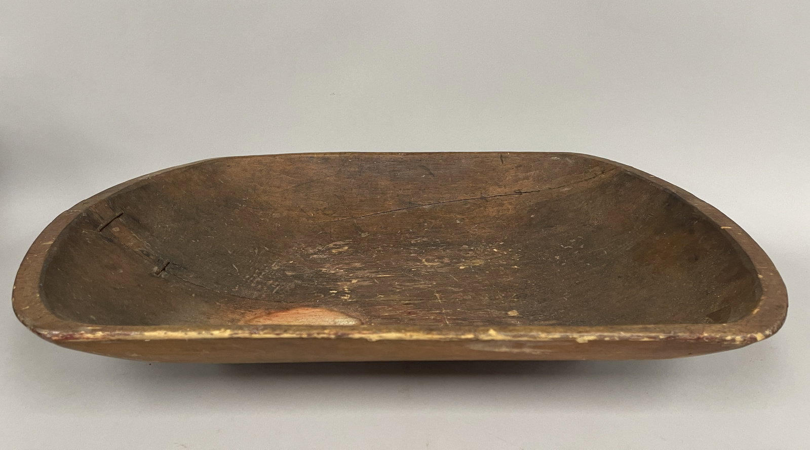 EARLY WOODEN TRENCHER, STAPLE REPAIR: EARLY WOODEN TRENCHER, STAPLE REPAIR
