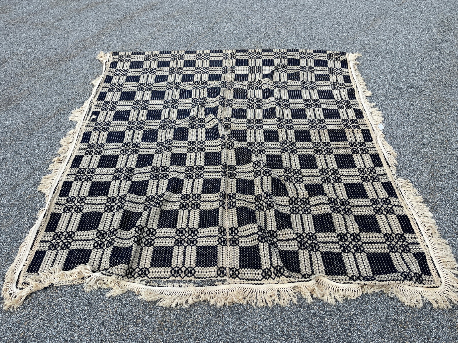 19TH C COVERLET - 3