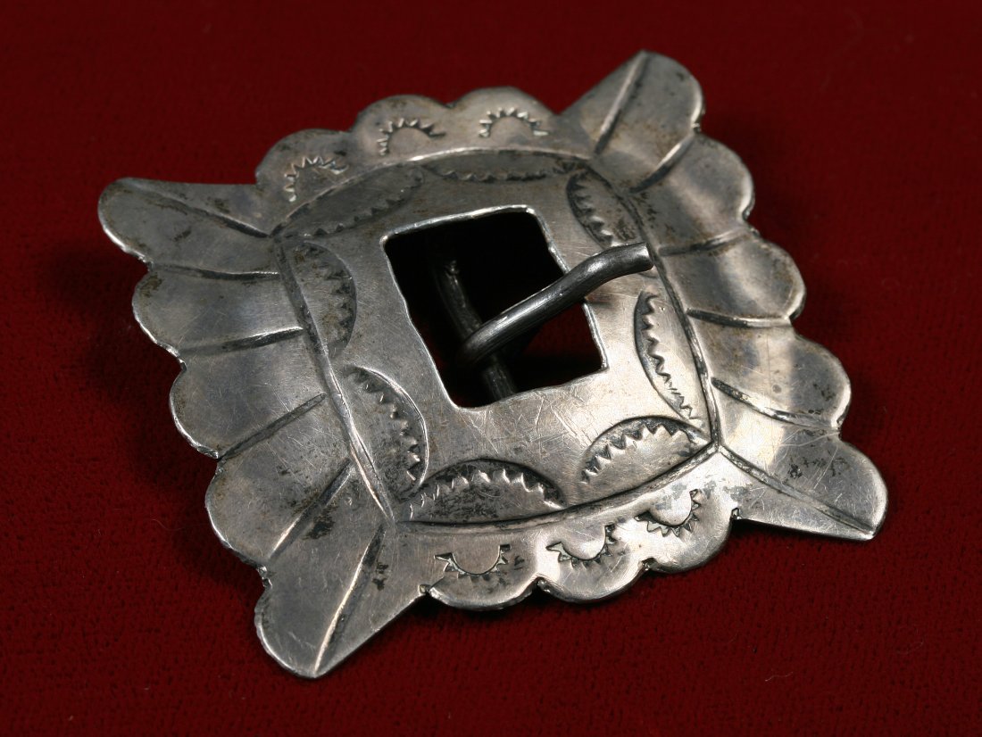 Early Navajo Silver Concho Belt Buckle (1 of 6)