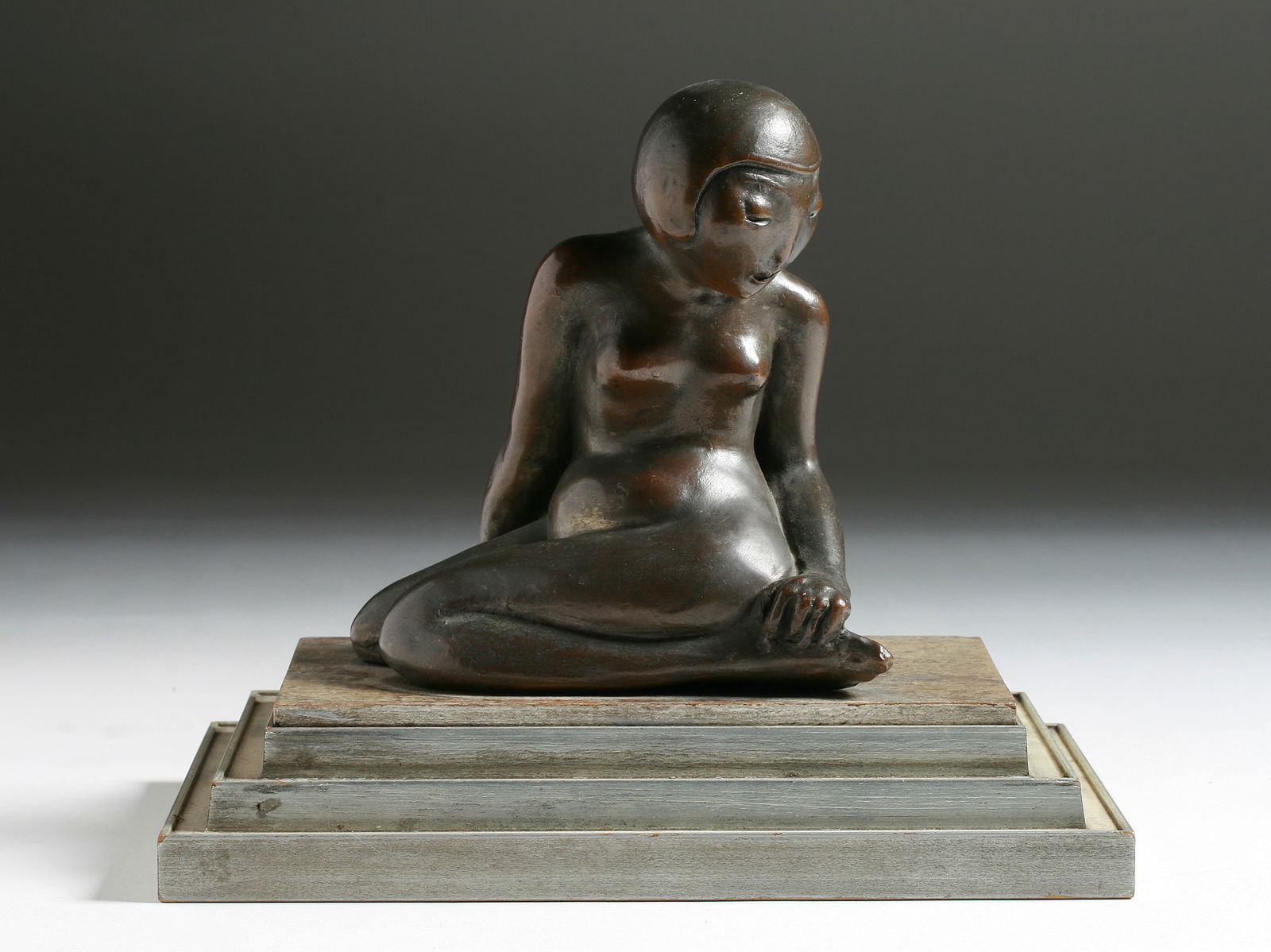 Art Deco Bronze of a Woman (1 of 13)