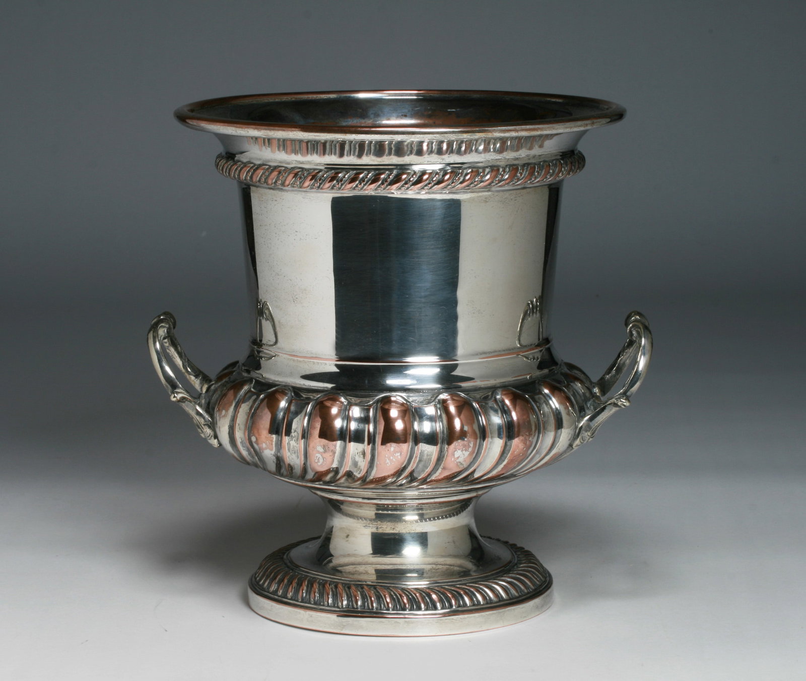 English Sheffield Silver Champagne - Wine Ice Bucket - 18th-19th Century: Early Sheffield silver-on-copper wine or Champagne bucket with handles. 18th-19th Century. In the style of Matthew Boulton. Unsigned. Highest quality production with gadroon rim decoration, a thick ga