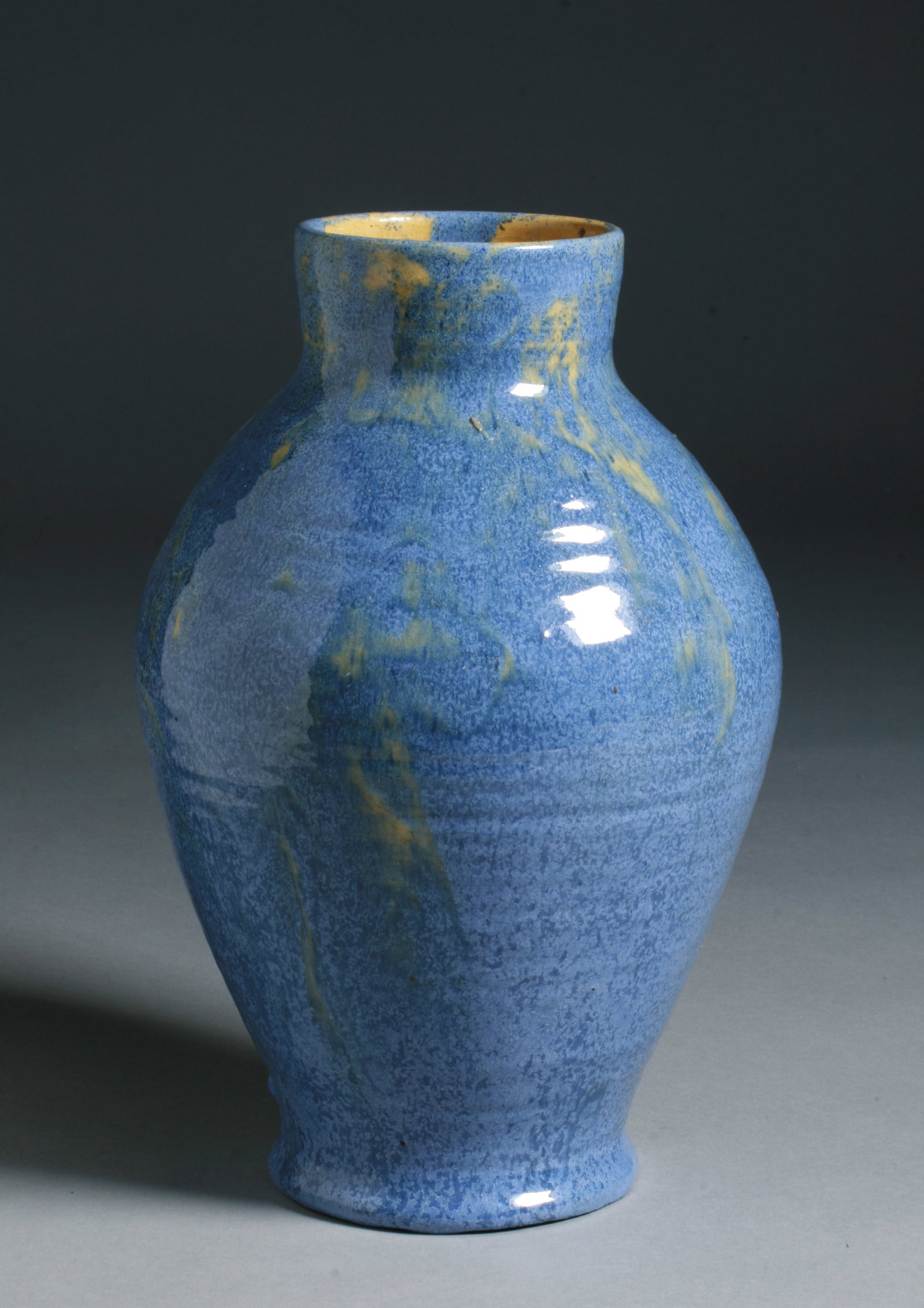 Early California Art Pottery Vase - Handthrown - Pacific ? (1 of 5)