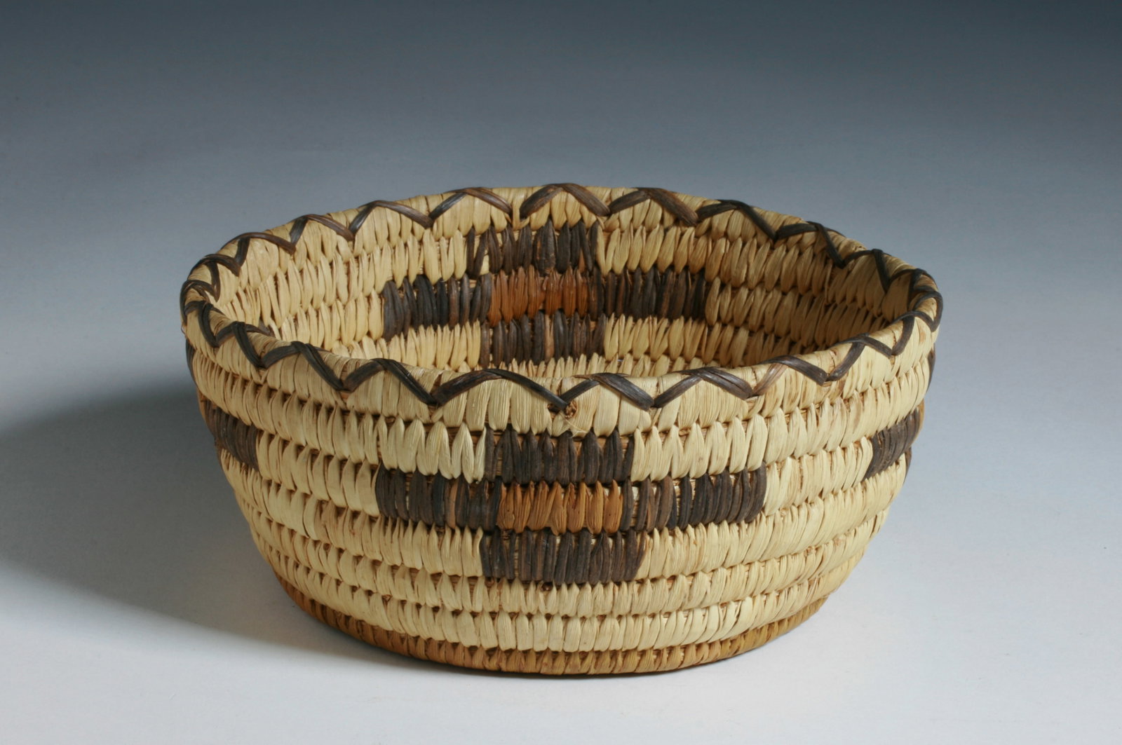 Native American Basket - Tohono O'odham - Arizona (1 of 4)