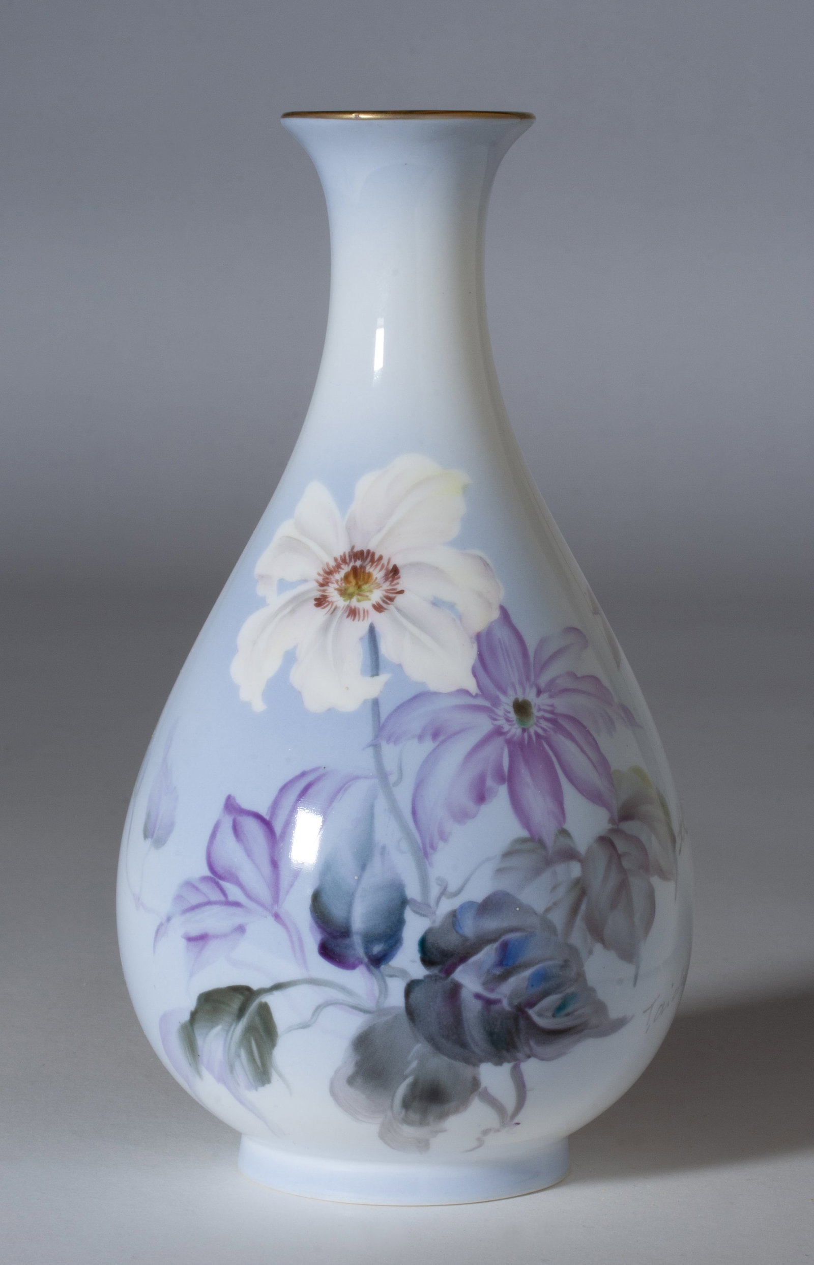 Noritake Hand Painted Artist-Signed Vase: Fine Japanese porcelain bud vase decorated with a beautiful floral design on a light blue ground. Circa 1930s -1940s. Signed by the painter under the image as shown and marked on the bottom as shown.