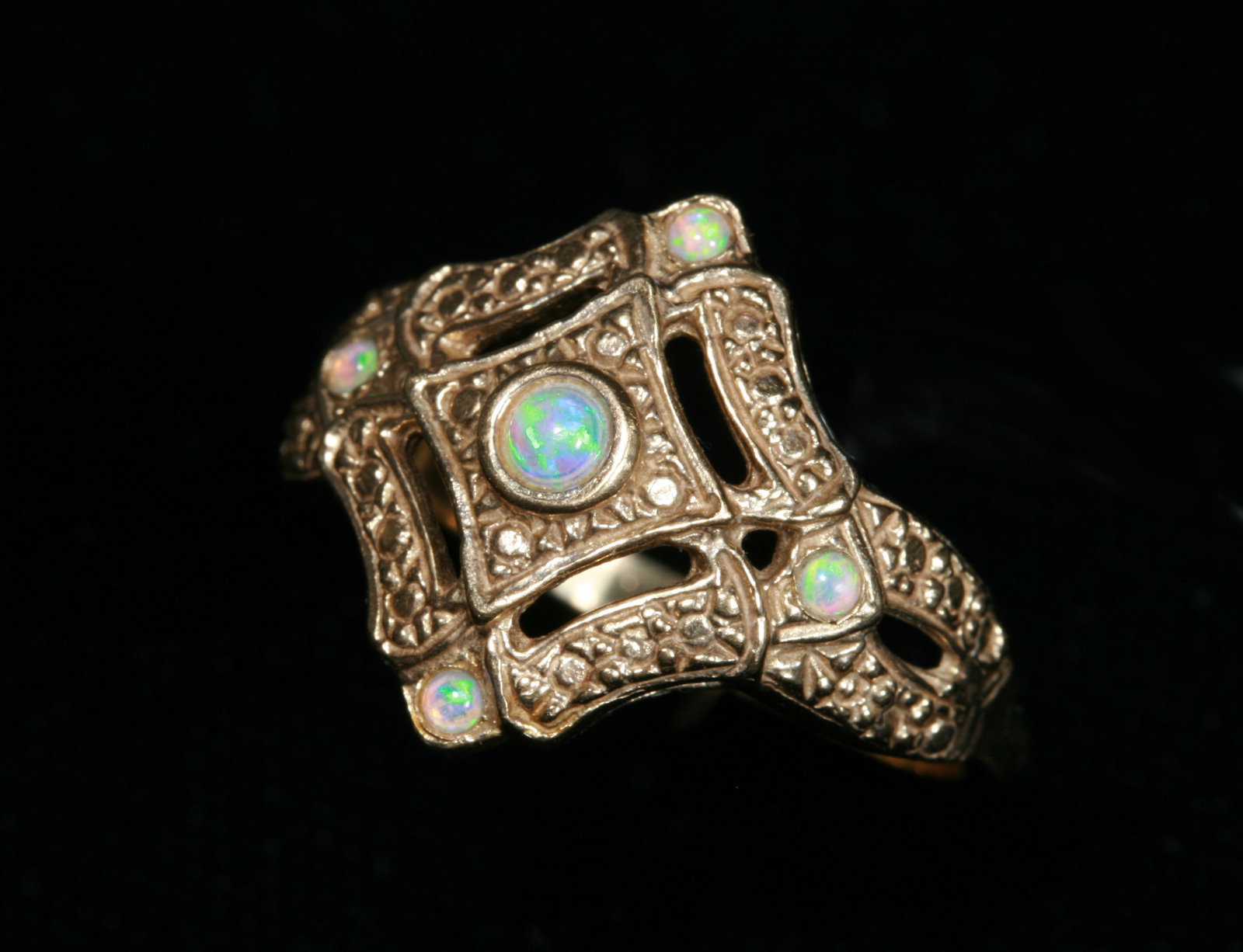 European Gold and Opal Ring (1 of 5)