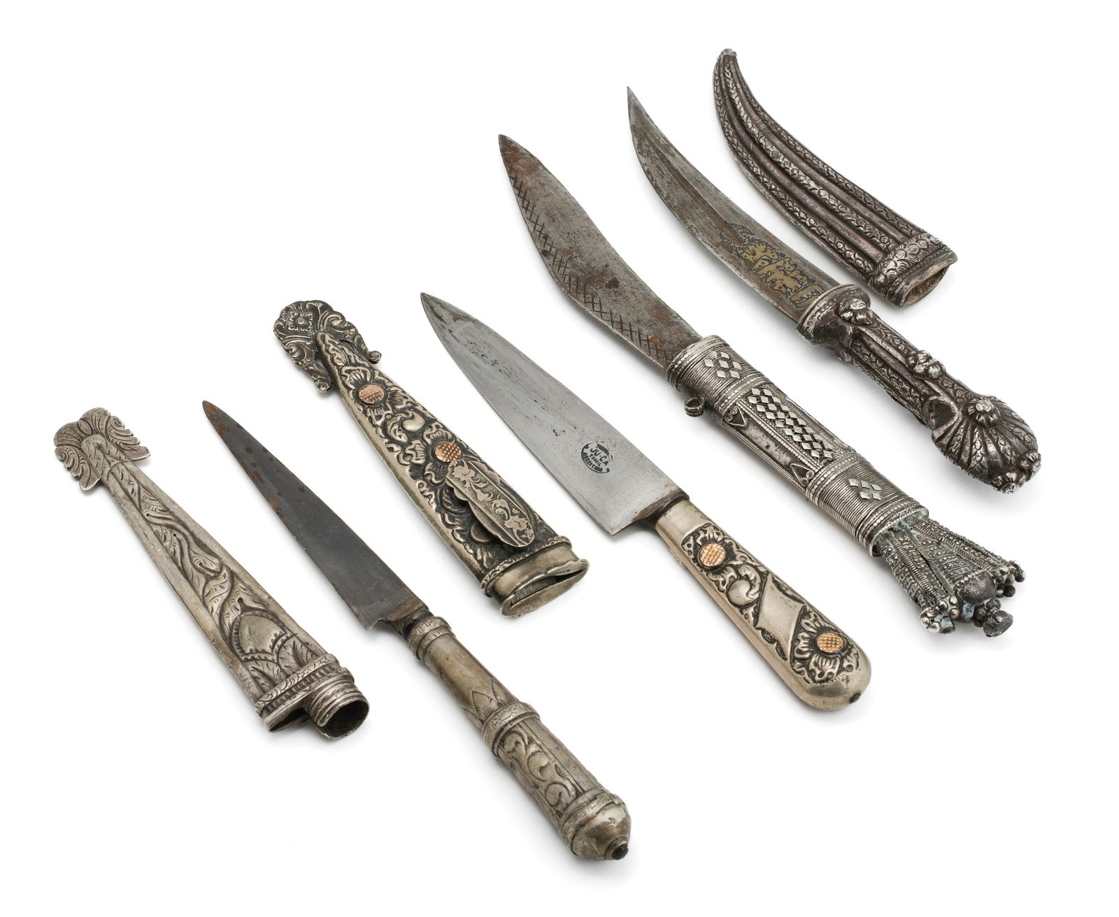 A SET OF FOUR 19TH CENTURY DAGGERS: A SET OF FOUR 19TH CENTURY DAGGERSL: 24.5 cm (i), 23 cm (ii), 24 cm (iii), 20.5 cm (iv)