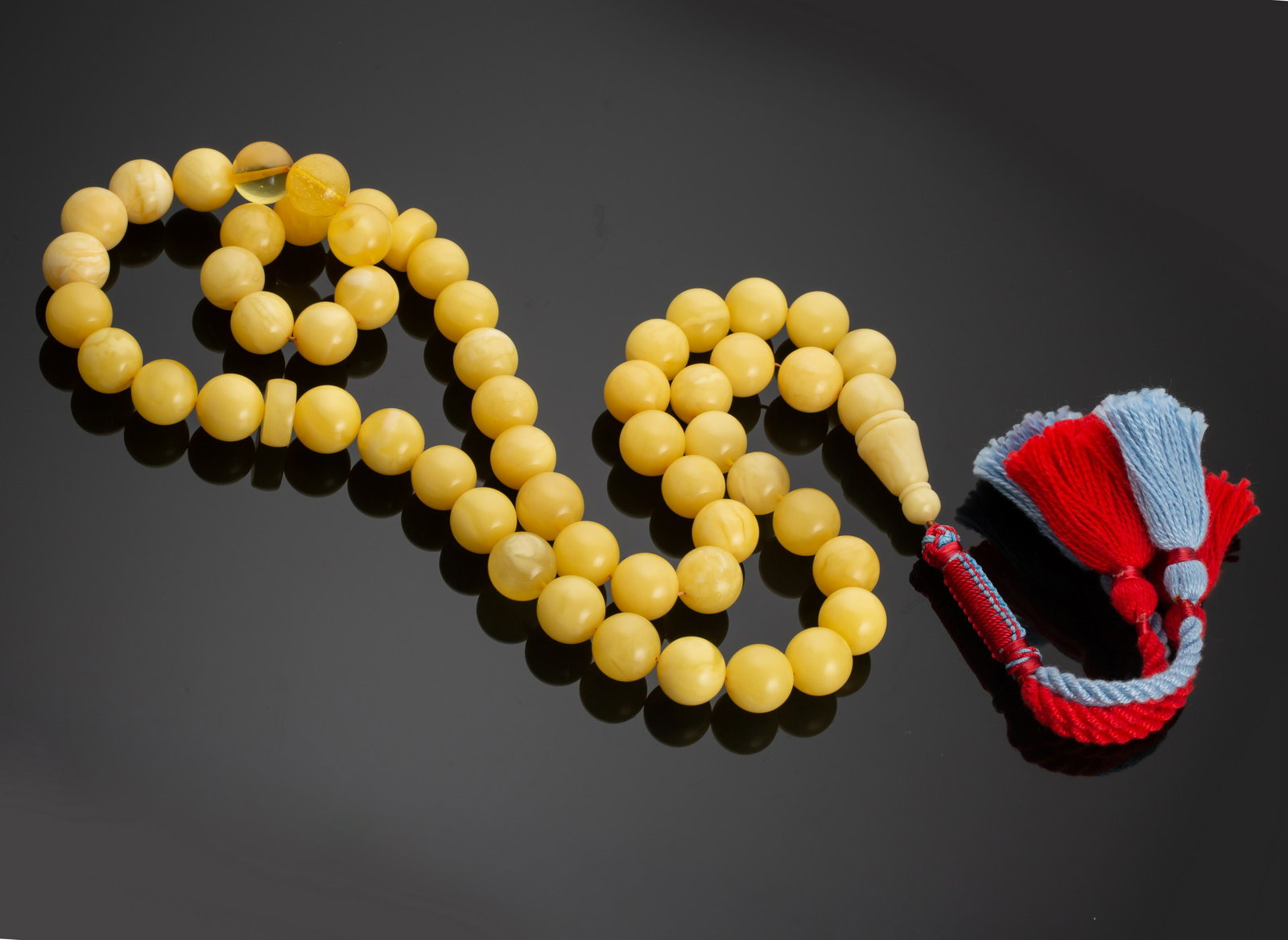 A NATURAL KAHRAM MISBAHA WITH ASSORTED BEADS (1 of 1)