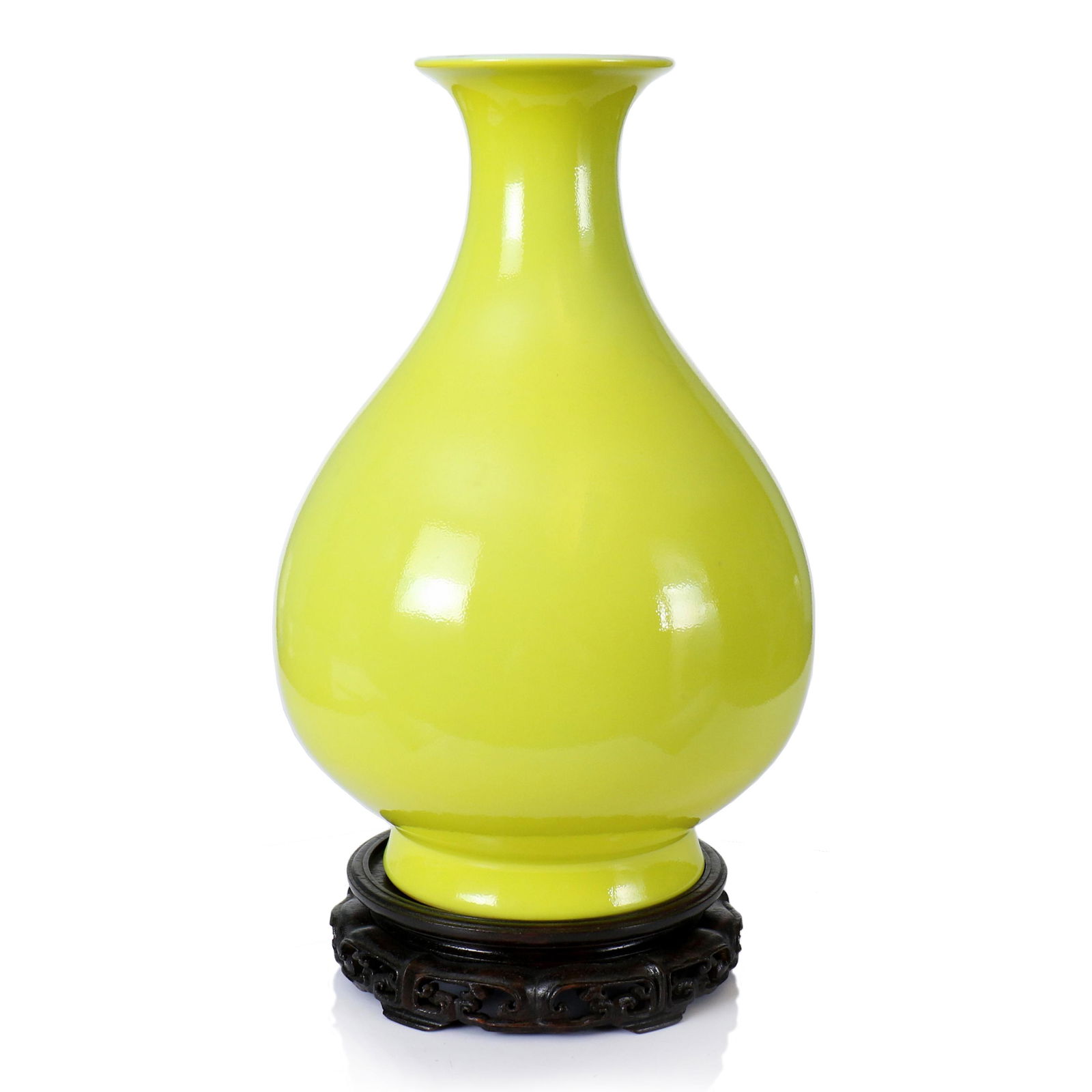 A Chinese Lemon Yellow Glazed Porcelain Vase (1 of 7)
