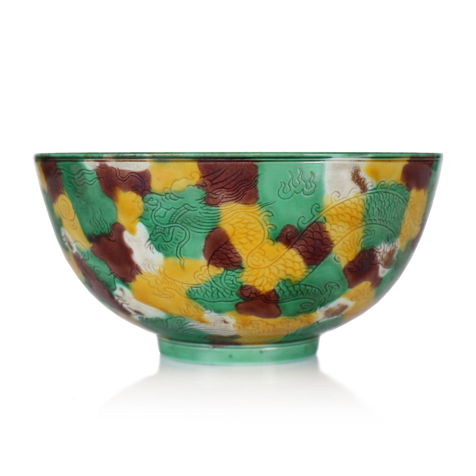 A Chinese Sancai Glazed Porcelain Bowl (1 of 9)