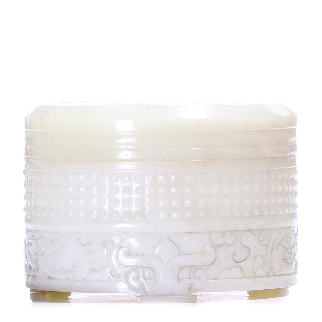A Chinese White Jade Carved Box: H 6.5 cm, D 9 cm