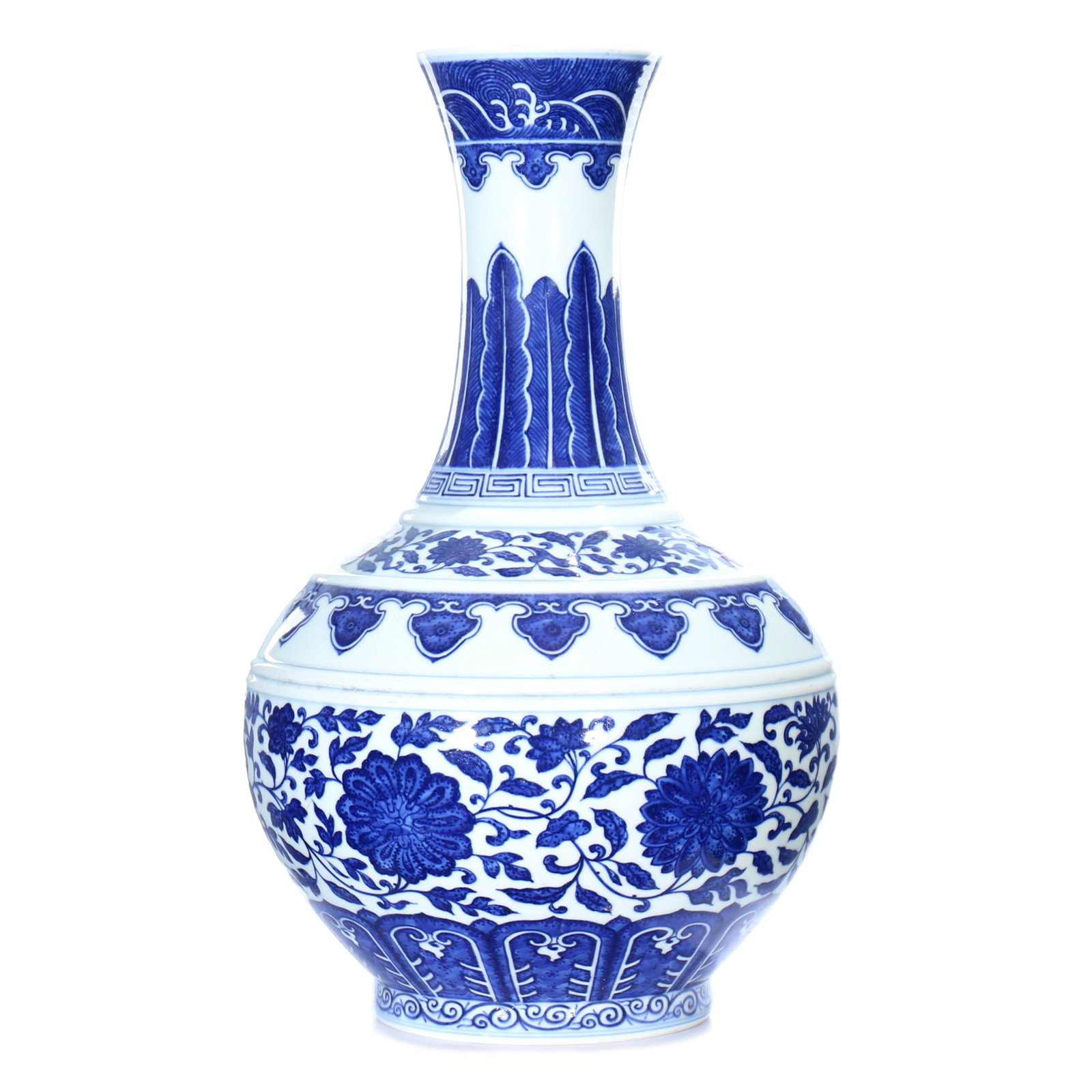A Chinese Blue And White Glazed Porcelain Vase: H 37.5 cm