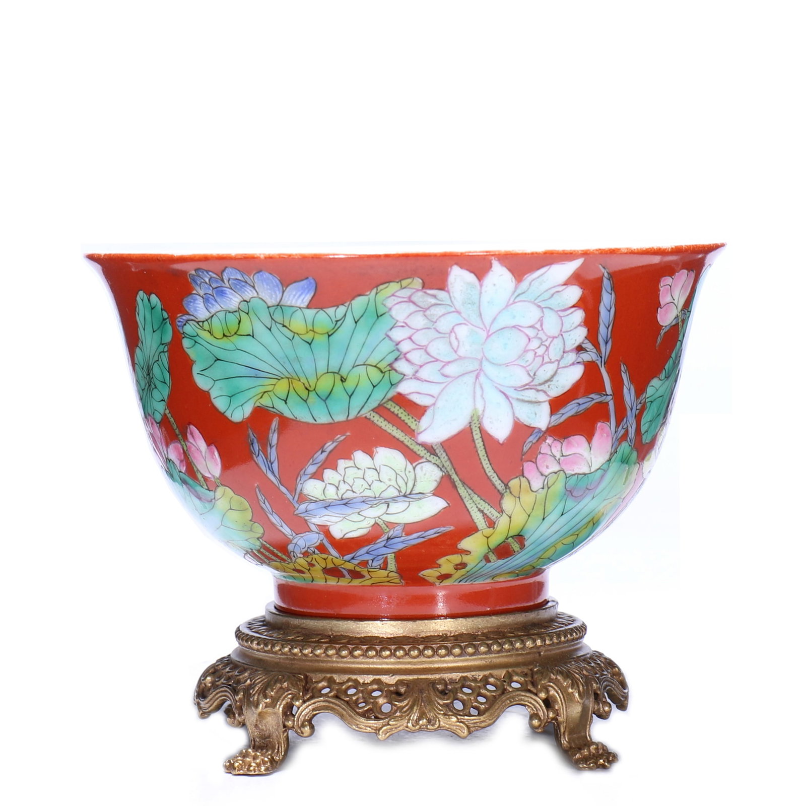 A Chinese Enamel Porcelain Cup With Stand (1 of 8)