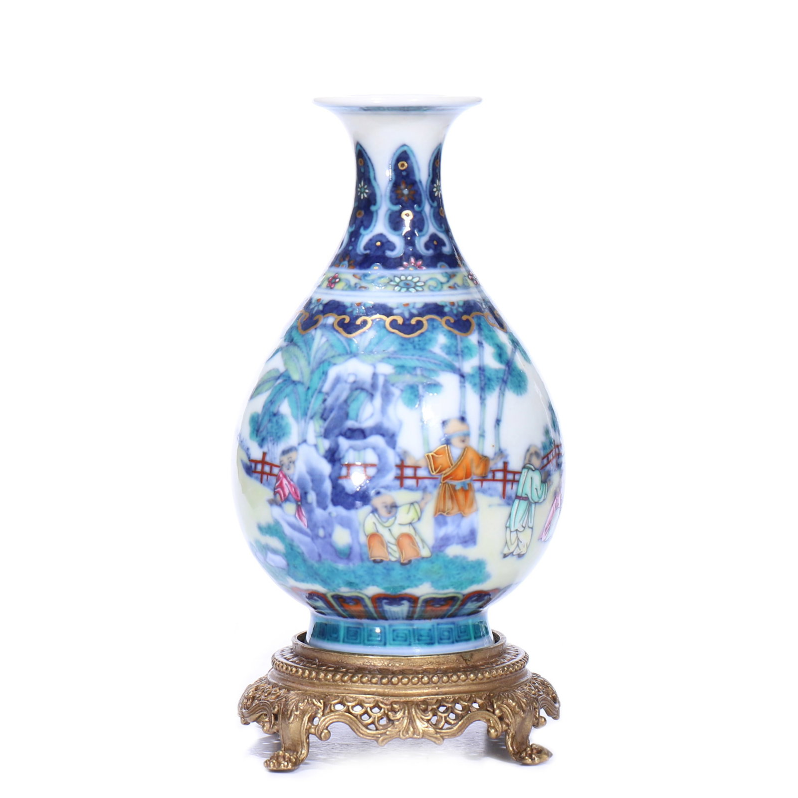 A Small Chinese Dou Cai Porcelain Vase With Stand (1 of 11)