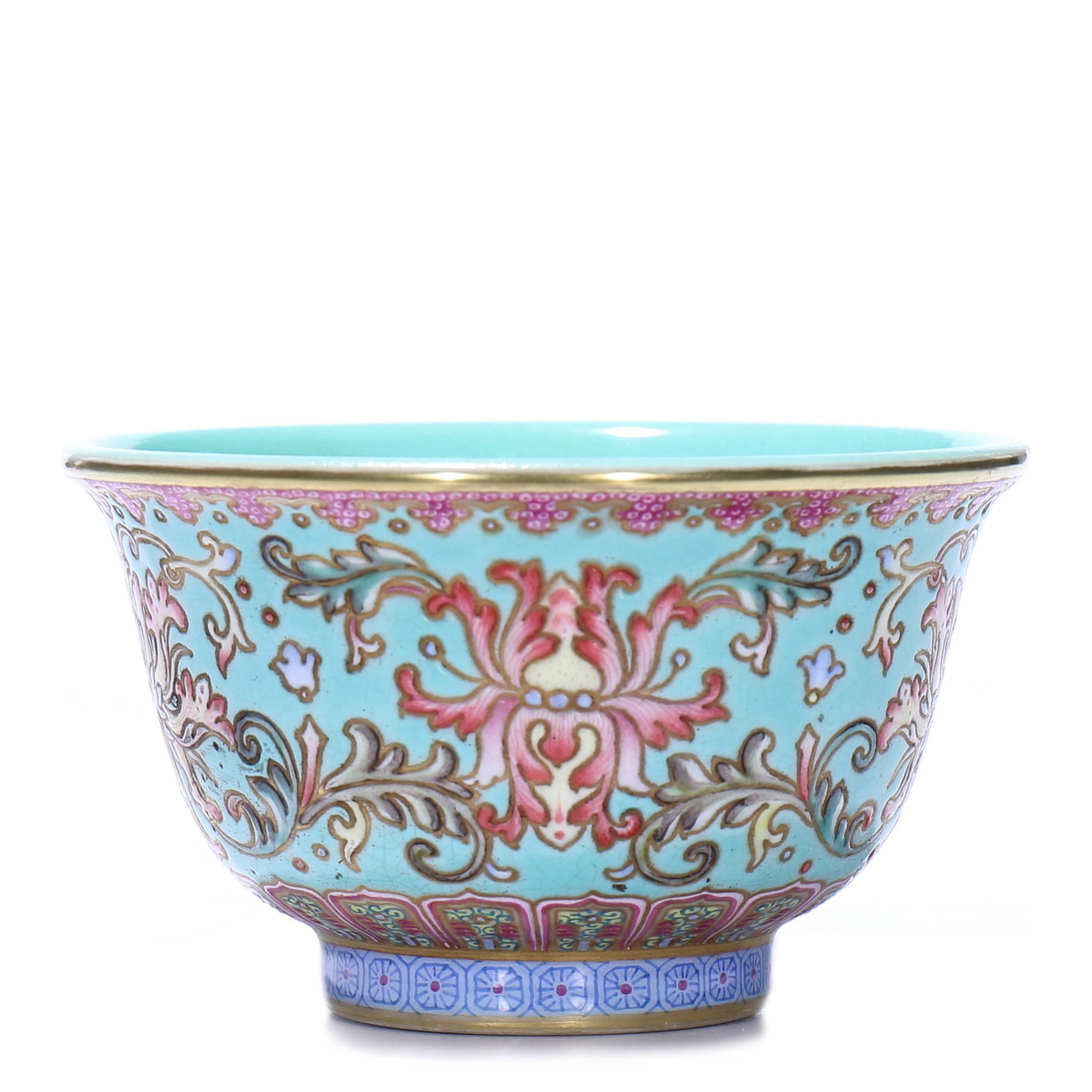 A Chinese Enamel Porcelain Wine Cup (1 of 8)