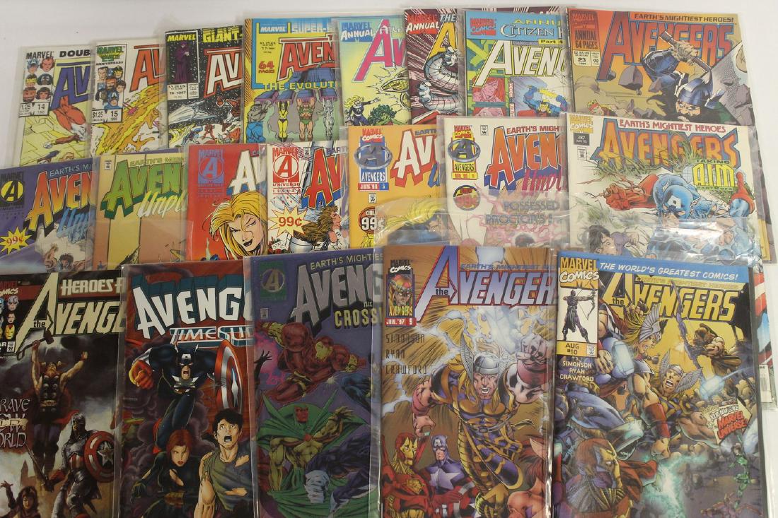 Avengers comic book lot (1 of 6)