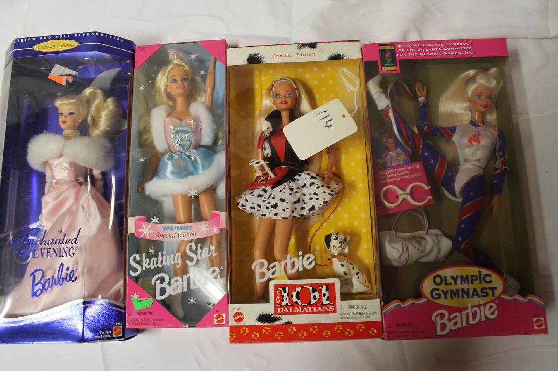 Lot of brand new-old-stock Barbie Dolls (1 of 5)