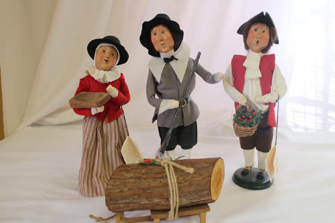 Lot of 4 Byers Choice figures (1 of 10)