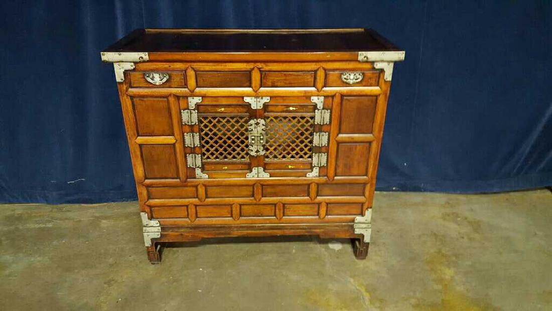 Two Asian style commodes (1 of 5)