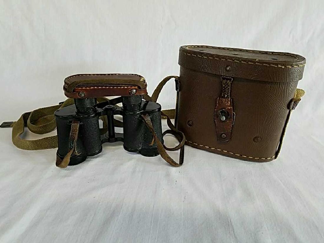 Field glasses with leather case 1954 6x30: Field glasses with leather case Model S - 13302 from 1954 6 x 30 lens. In excellent condition minor wear on leather 11 Good