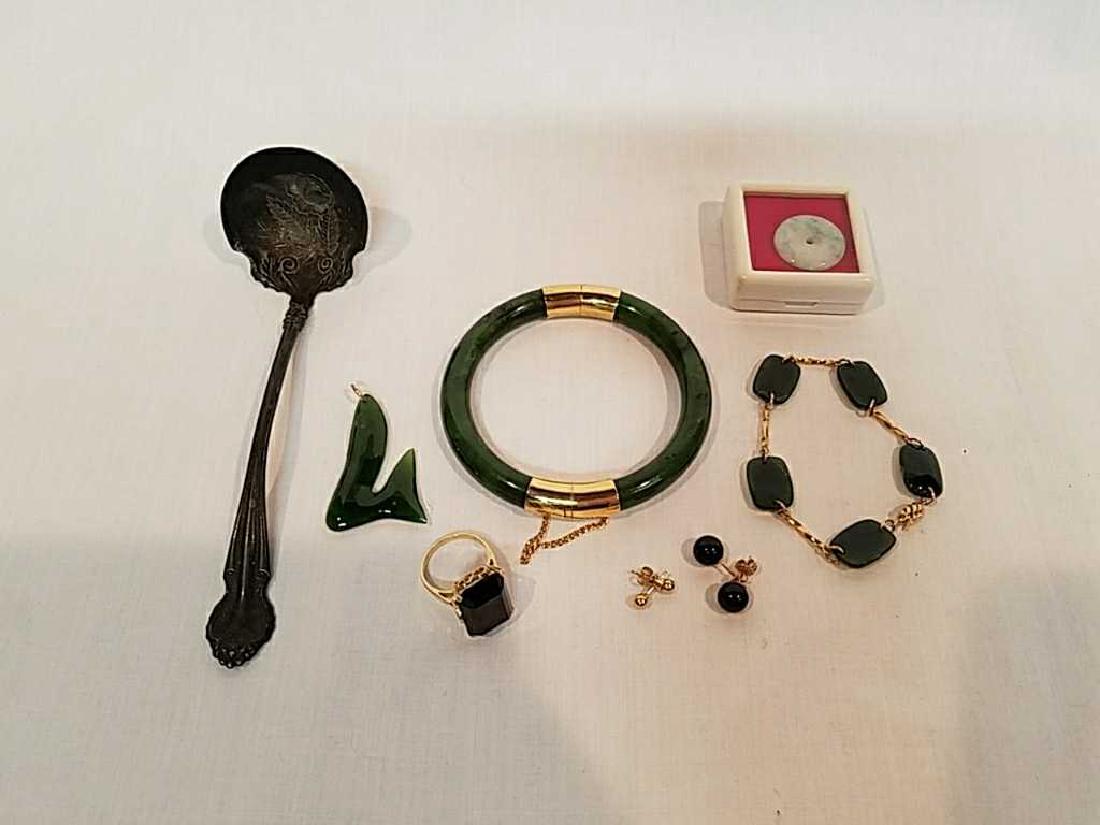 Jade jewelry, Antique Ladle and Button: Jade jewelry, Antique Ladle and Button Good