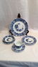 Blue Imari china set of six with extra pieces - 3