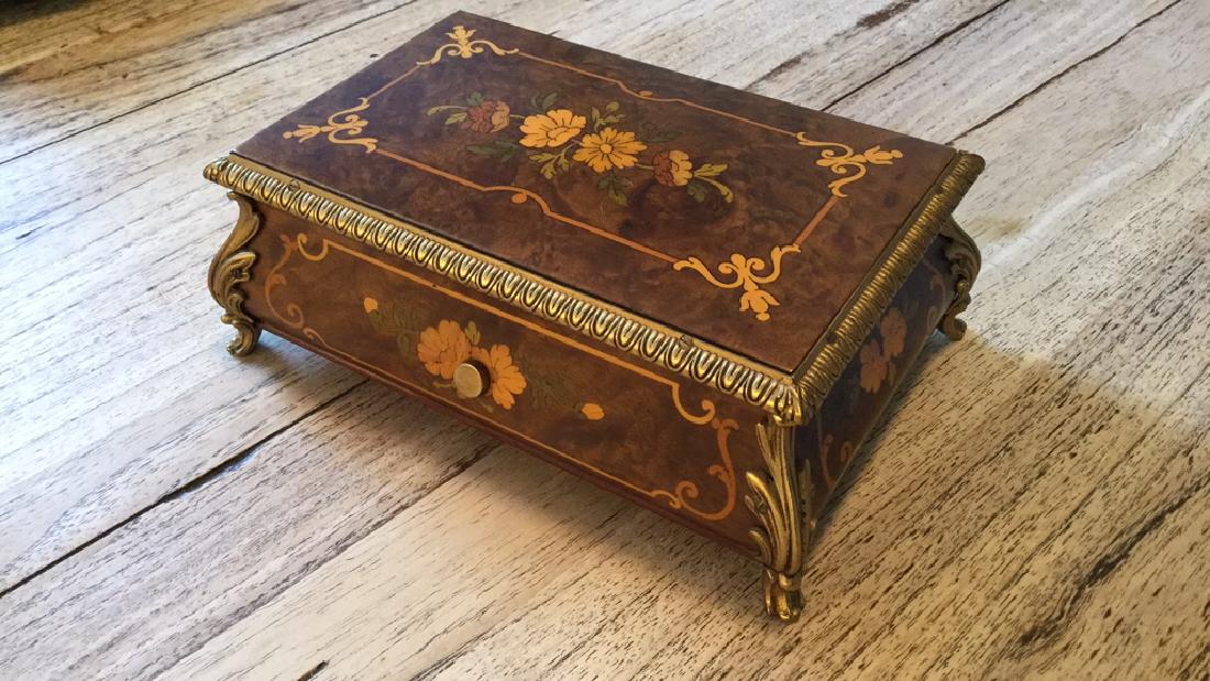 Reuge Italian Metal Inlay Metal Feet S (1 of 19)