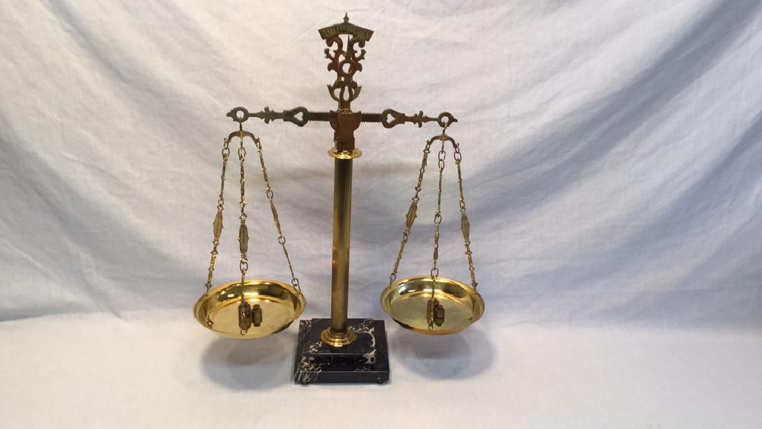 DeFaveri Brass & Marble Base Balance Scale (1 of 10)