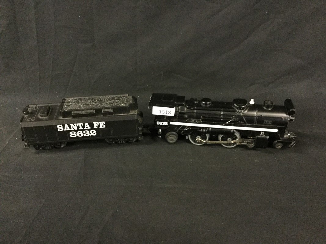 Lionel metal train engine and coal car: Lionel metal train engine and coal car O gauge Santa Fe 8632. No box