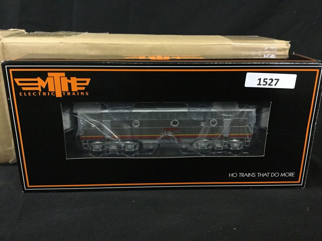 MTH electric train HO scale engine (1 of 2)