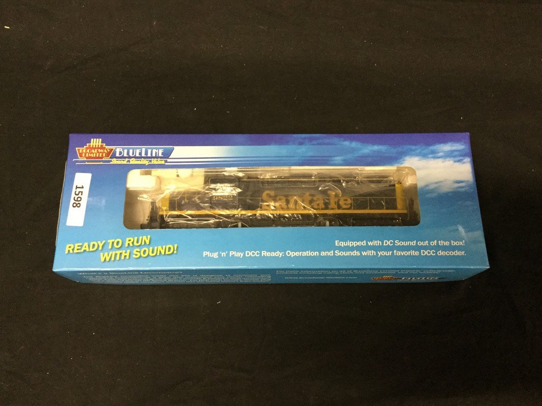 Broadway Limited Blueline Alco RSD-15 #9822 Locomotive: Broadway Limited Blueline Alco RSD-15 #9822 Locomotive. Open box new condition