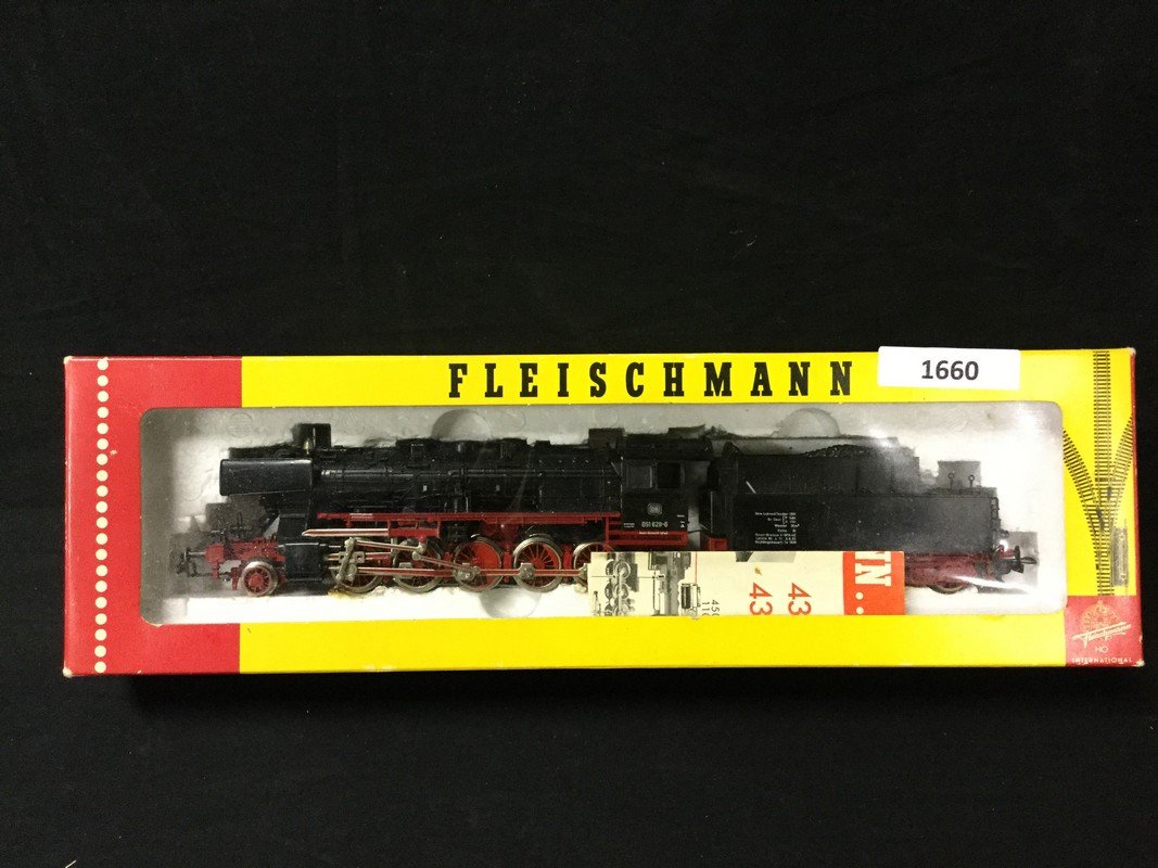 Fleischmann metal train engine and coal car. Made in (1 of 2)