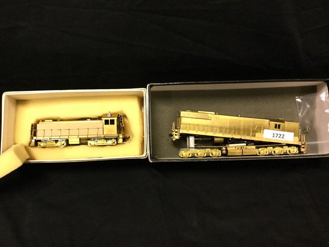 Two brass locomotives (1 of 2)