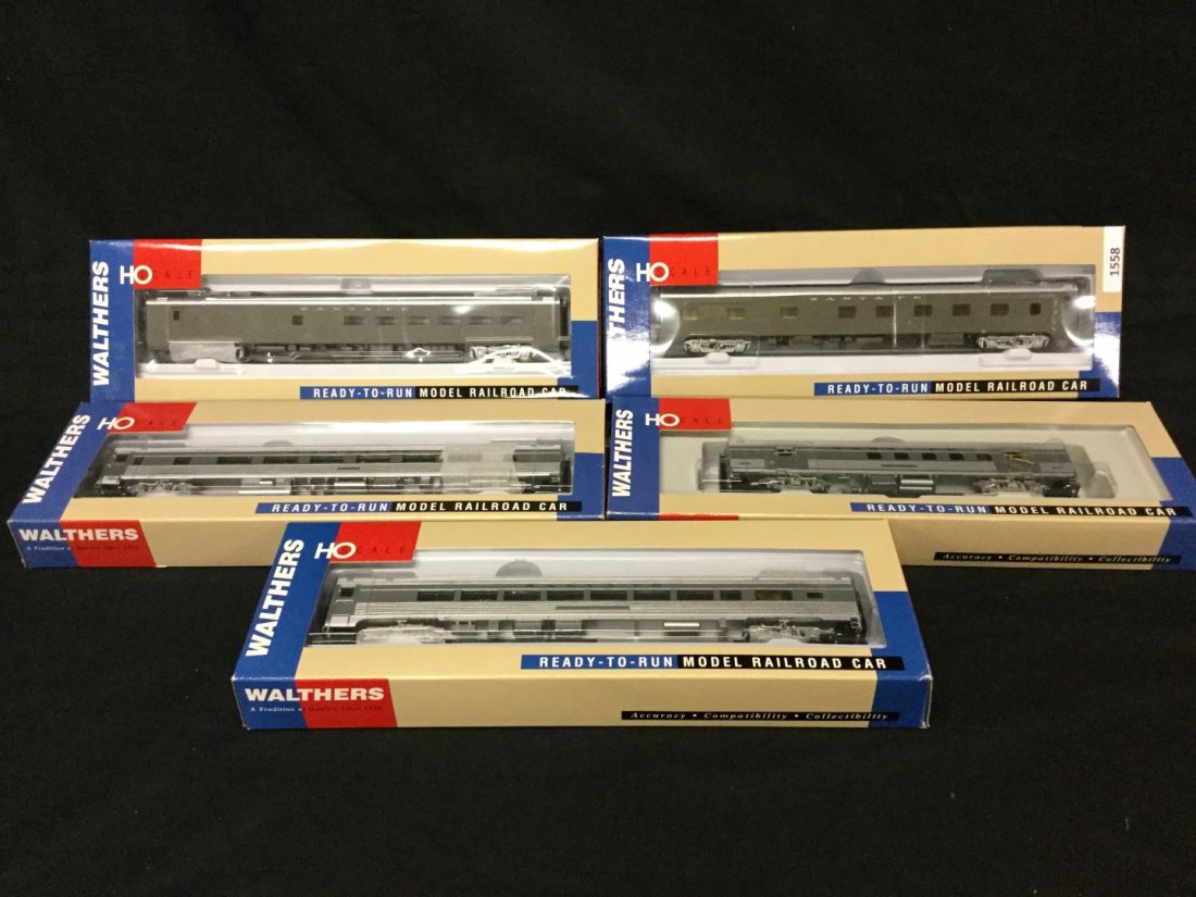 Five Walther Ho scale cars (1 of 2)