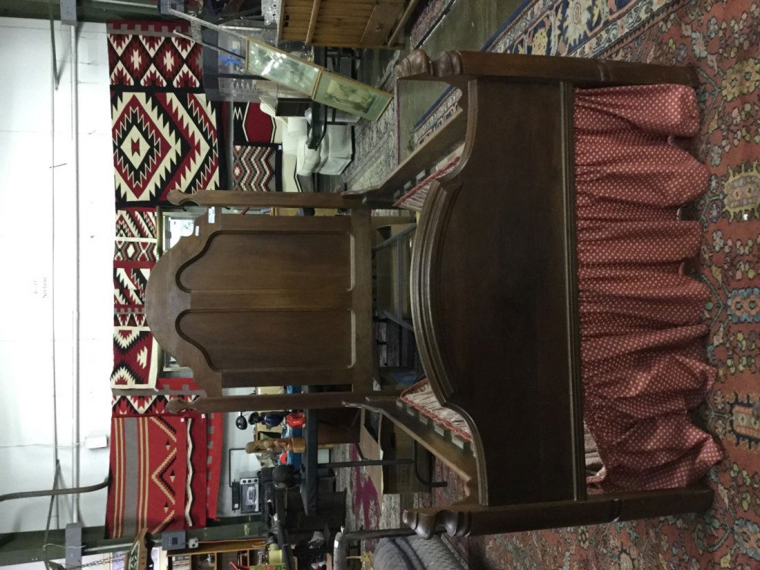 oak bedframe (1 of 1)