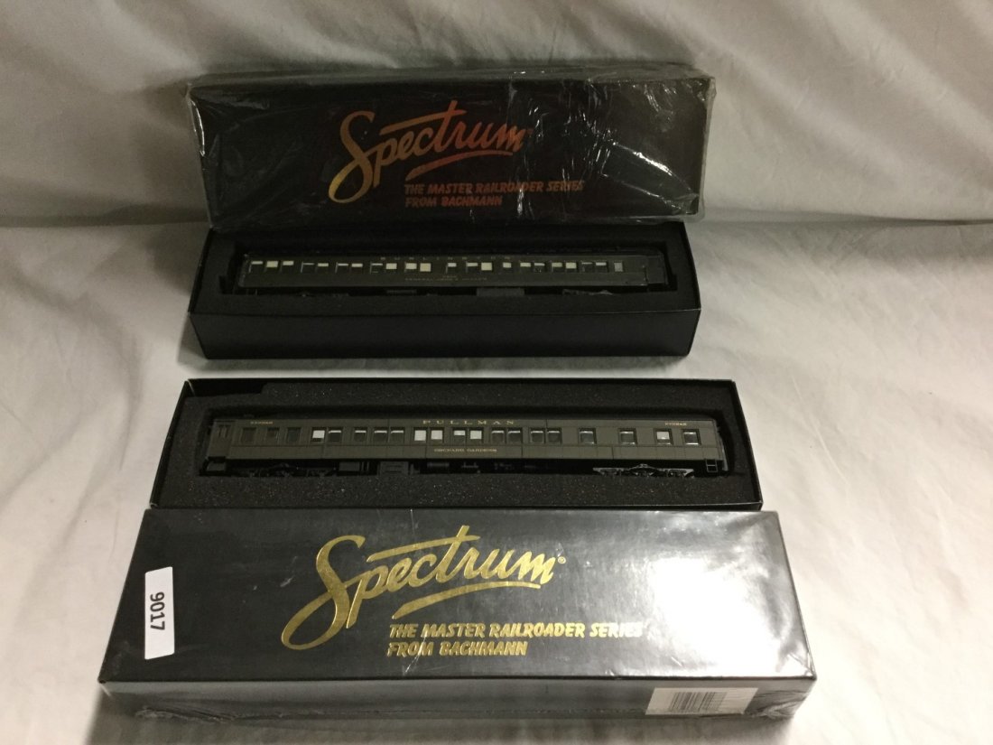 Two HO Spectrum Trains Passenger and Observation (1 of 2)