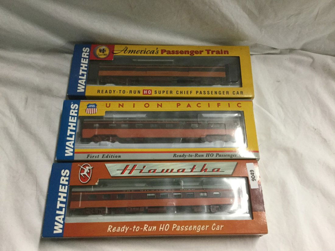 3 Walters Ready to Run Trains (1 of 2)