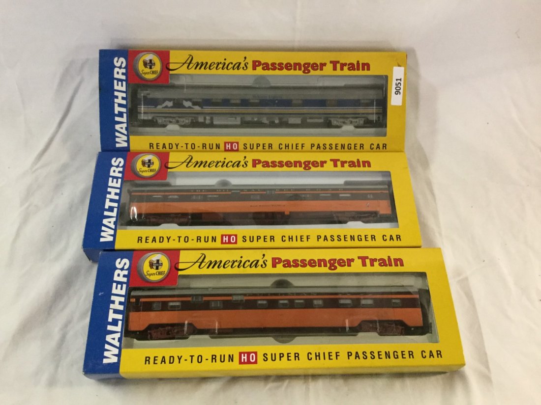 3 Walters Ready to Run Trains (1 of 2)