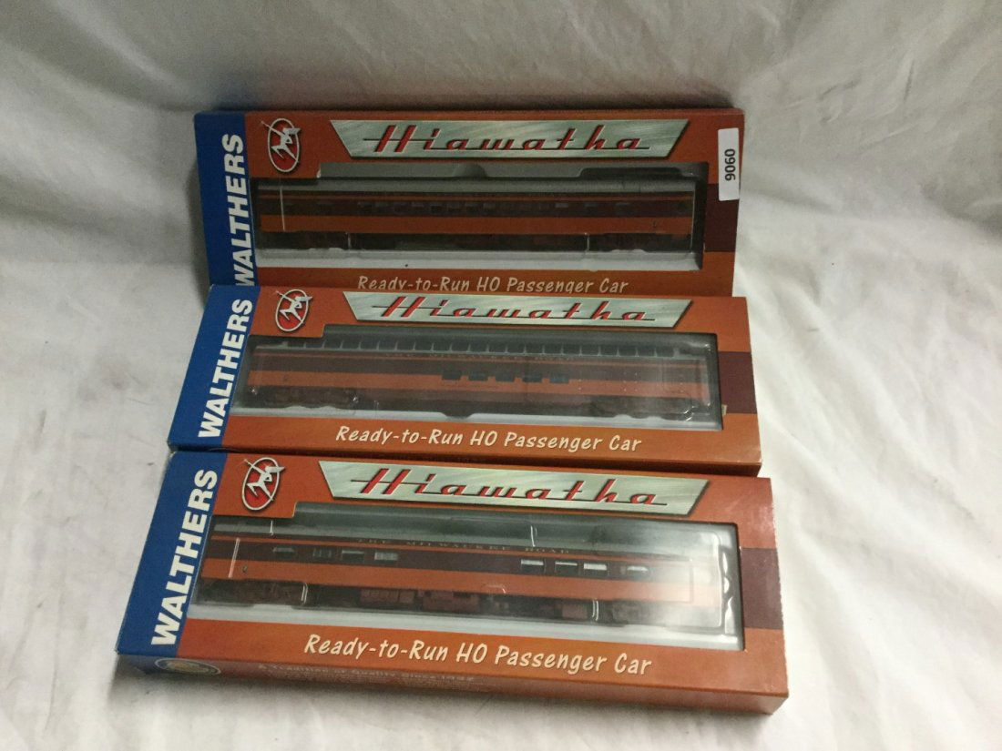 3 Walters Ready to Run Trains (1 of 2)