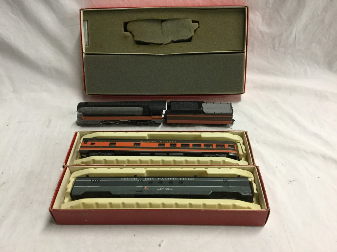 3 Rivarrossi Model trains (1 of 2)