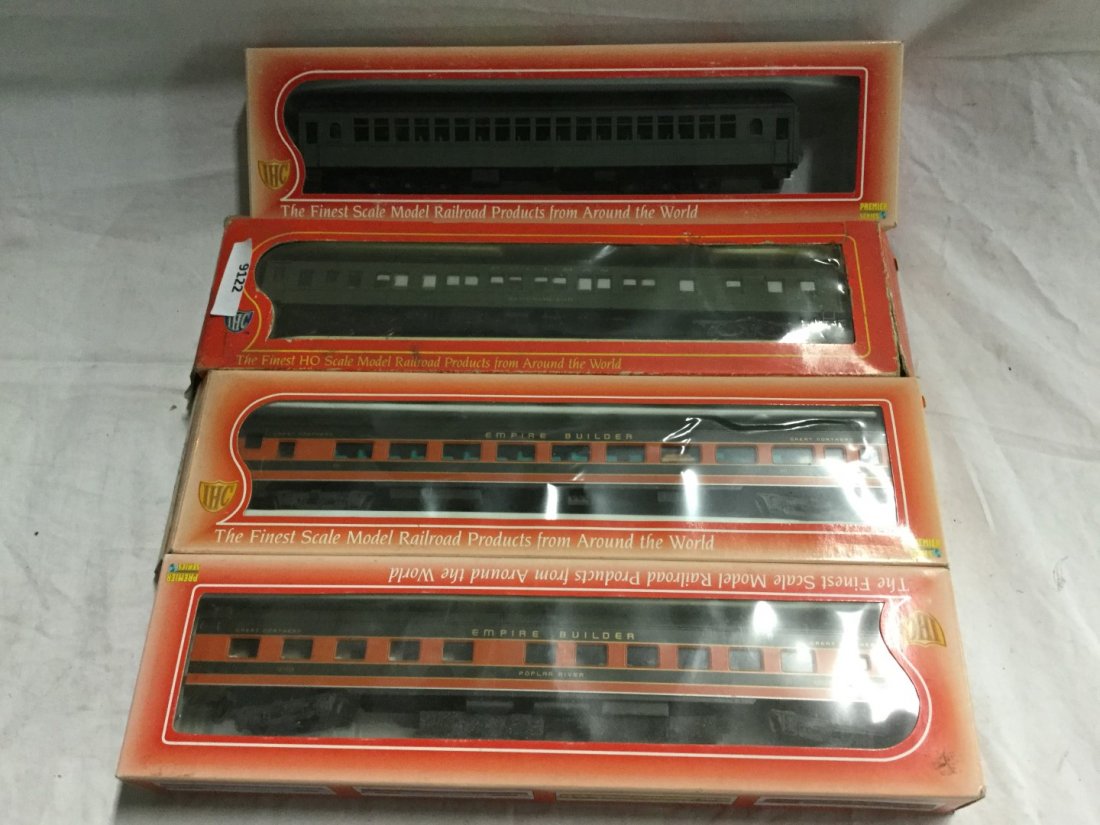 4 IHC model trains. (1 of 1)
