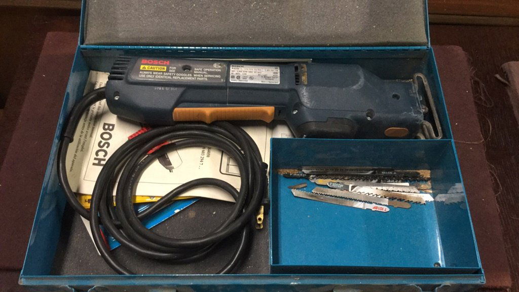 Bosch jigsaw (1 of 2)