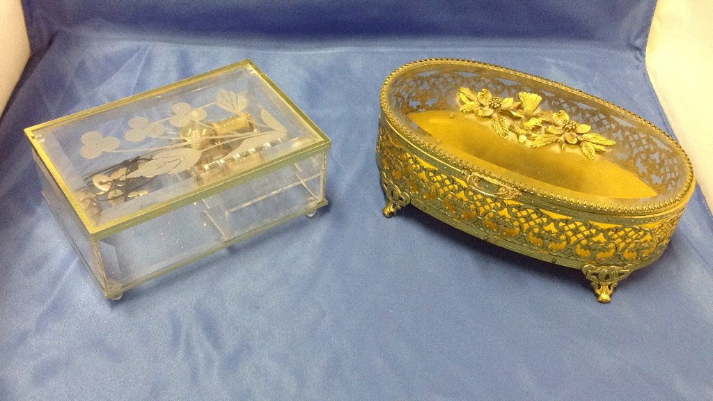 Two miniature jewelry boxes (1 of 3)
