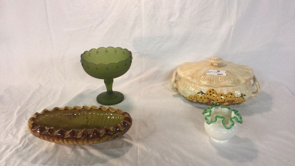 Ruffle glass and signed a pottery (1 of 3)