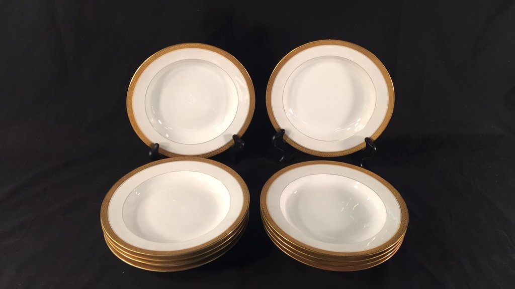 GDA Limoges France 9" Gold Band Rim Soup Bowls: French GDA Limoges 9" Gold Band Rim Soup Bowls Made for Nathan Dohrmann Company, San Francisco (10) 9" diameter rim soup bowls