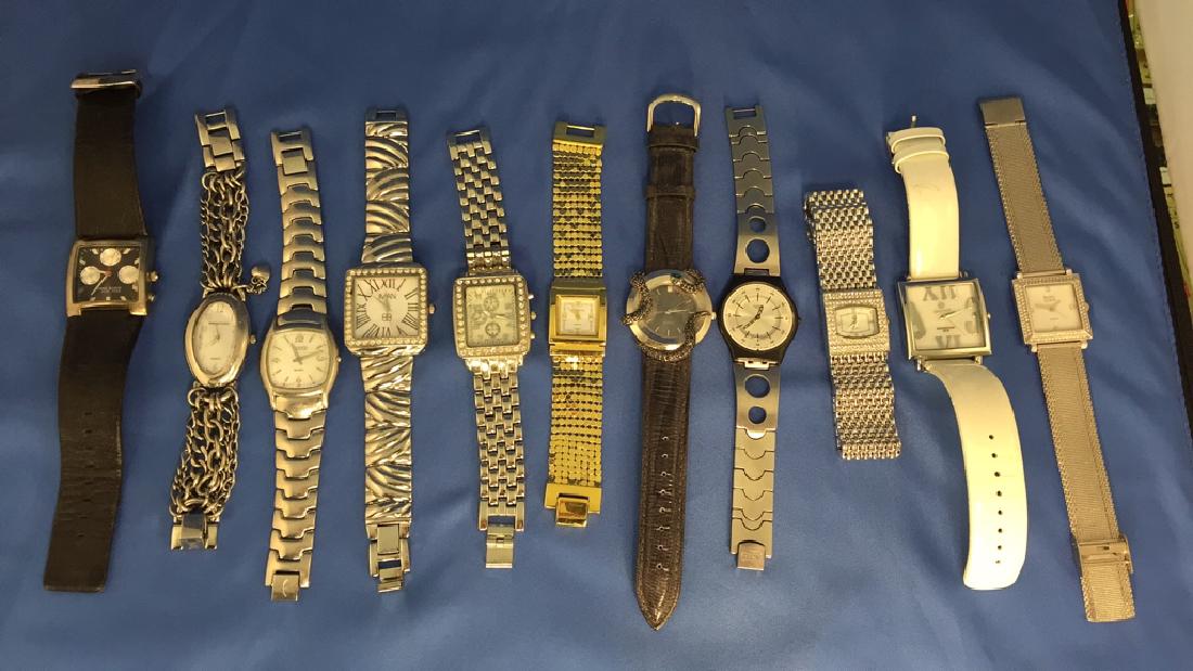 Lot of ladies wrist watches: Lot of ladies wrist watches. Ecclissi, Simona Collini, Anne Klein, Iman, Swatch, Pastorelli, Saint James, etc...