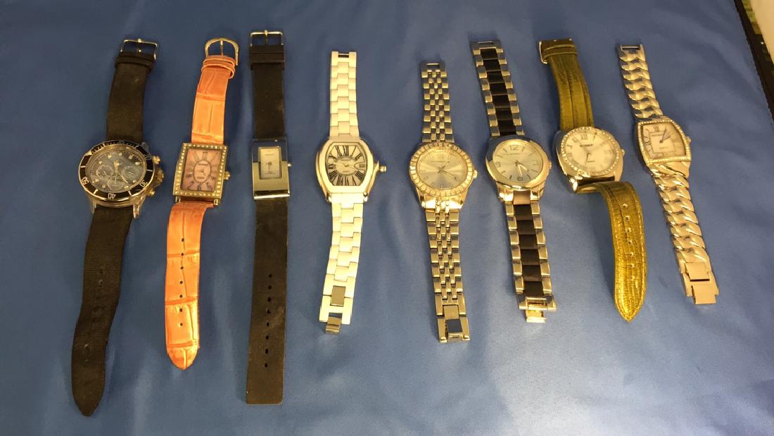 Lot of ladies wrist watches: Lot of ladies wrist watches. Gossip, Isaac Mizrahi.