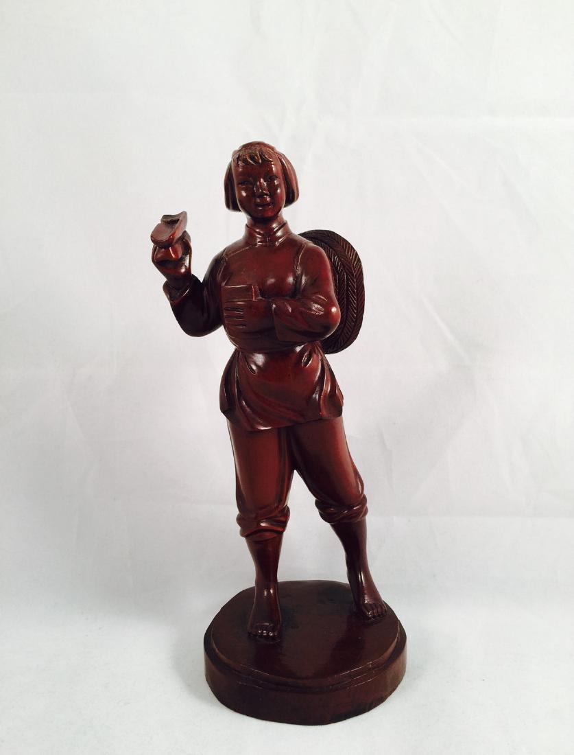 Chinese wood carving of woman (1 of 5)