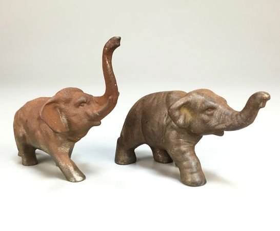 1920s Cast Iron Pair of Hubley Elephants (1 of 8)