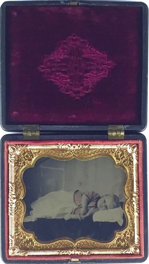 Antique Daguerreotype in Gutta-Percha Case (1 of 5)